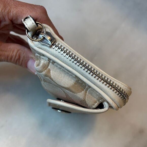 Coach Ashley Signature Sateen Small Zip Wallet - Picture 9 of 16